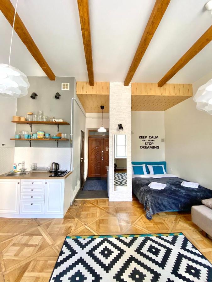 Dreaming Apartments Лвив Екстериор снимка
